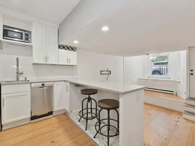 15 Saint George St APT 1