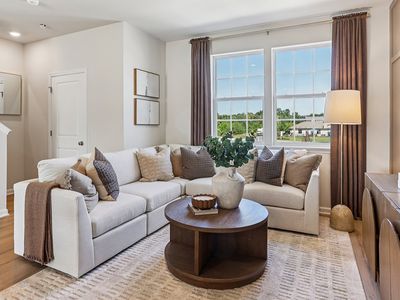 125 Essex Dr