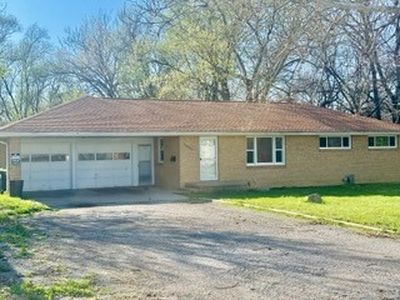 1425 S Fairview Ave