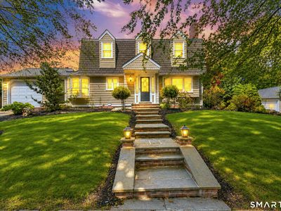 18 Woodhead Drive