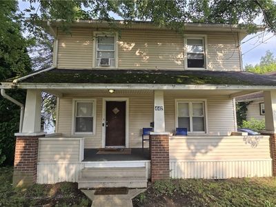 442 Poland Ave