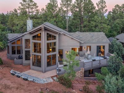 2505 E Scarlet Bugler Cir