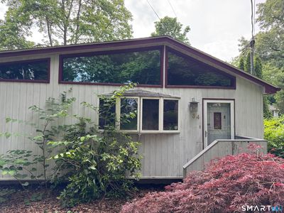 28 Pleasant Avenue