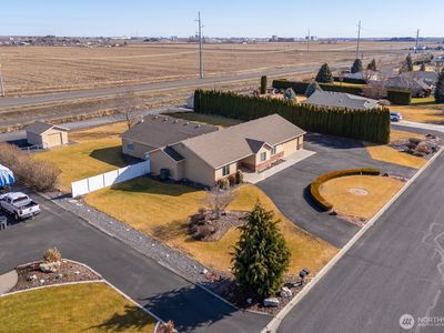 5766 Ridgeview Dr. Loop NE