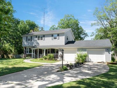 22 Black Oak Dr