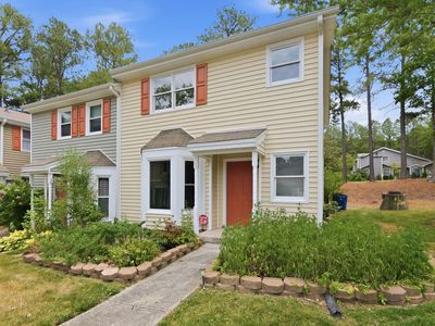 513 Darby Glen Ln