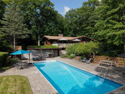 68 Spice Bush Lane