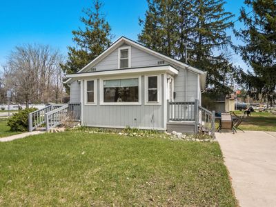 Property at 602 E Cayuga St, Bellaire, MI