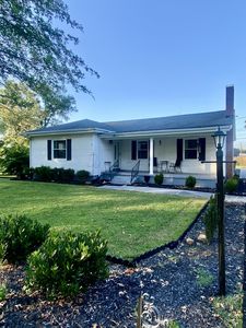1710 Parkview Dr