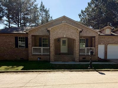 110 Asbury Dr