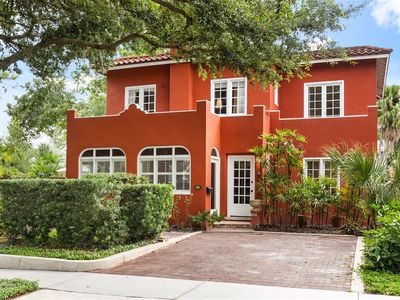 318 VITORIA AVENUE