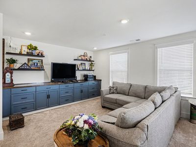 217 Southmen Ln