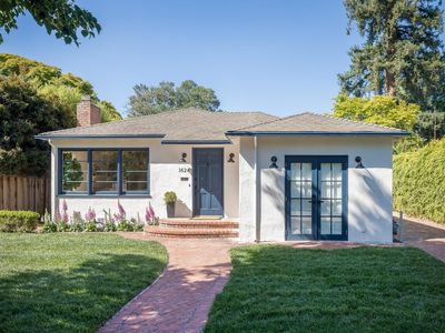 1624 Mariposa Ave