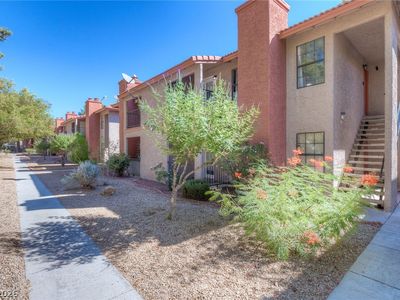 5576 W Rochelle Ave APT 29D