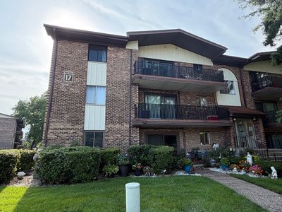 14030 Laramie Ave APT 1707
