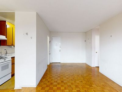 2935 W 5th St APT 13A