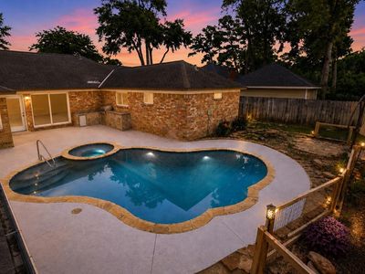 15215 Parkville Dr