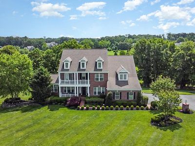 23044 Creighton Farms Dr