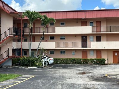 19001 NE 14th Ave APT 121