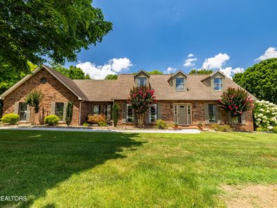 135 N Panoscenic Dr