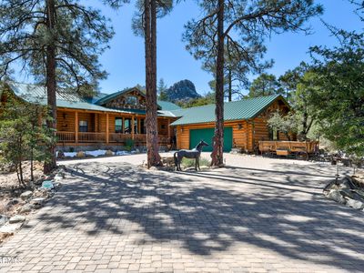 1338 Sierry Peaks Drive