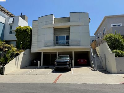 4057 Brant St APT 8