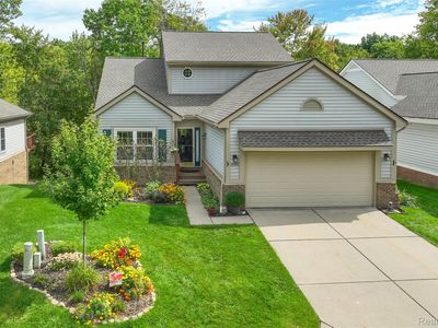 41601 Sleepy Hollow Dr