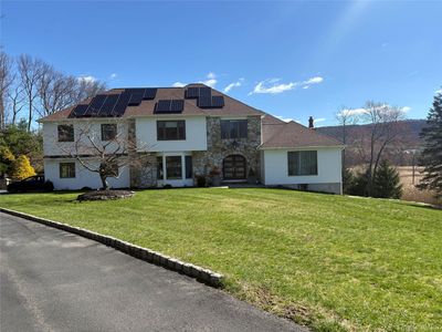 32 Pearce Drive