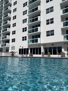 3000 S Ocean Dr APT 304