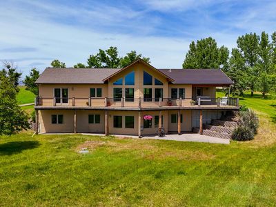 38614 Round Butte Rd