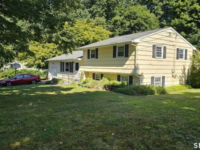 59 Springwood Drive