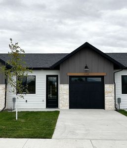 Property at 1309 Duncan Dr, Sheridan, WY