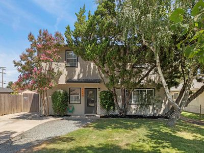 2140 Sutro Ave