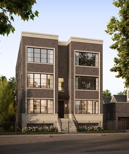 2644 N Lakewood Ave #2N