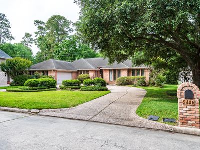 5406 Timber Shade Dr