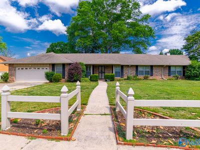 7823 Horseshoe Trl SE