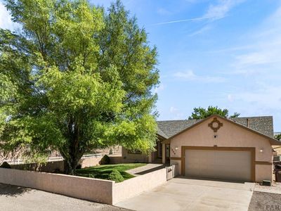1206 W Shenandoah Dr