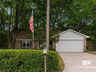 105 Plaza Cir