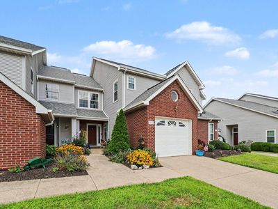 804 Highgate Dr #8B