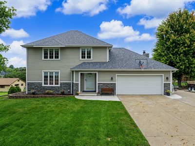 818 SE Walnut Ridge Dr