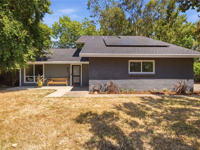 8 Creekwood Ct