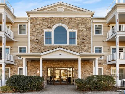 5 Tenakill Park #301