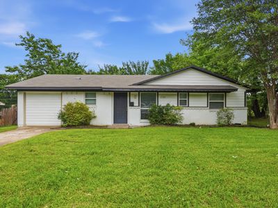 1724 Spring Lake Dr