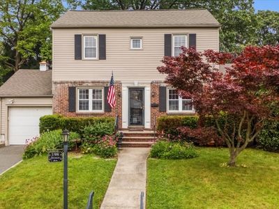 196-198 Division Ave