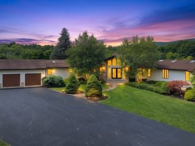 90 Phillips Rd
