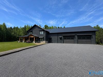 718 Mount Olive Dr