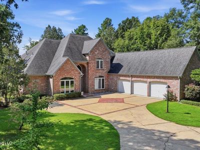 143 Dominion Pkwy