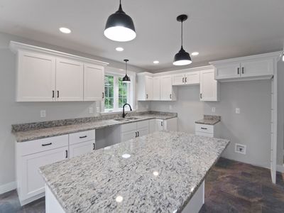 11 Stephanie Dr