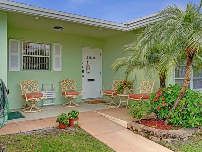201 Bayview Avenue #D
