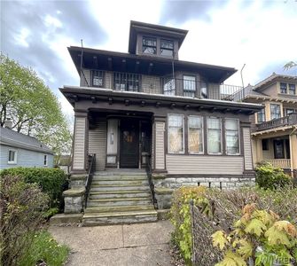 355 High St